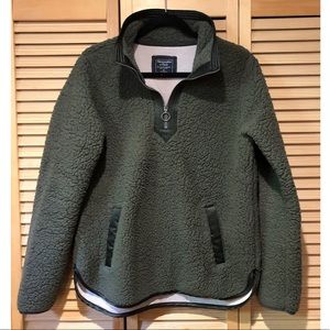 Abercrombie & fitch sweater